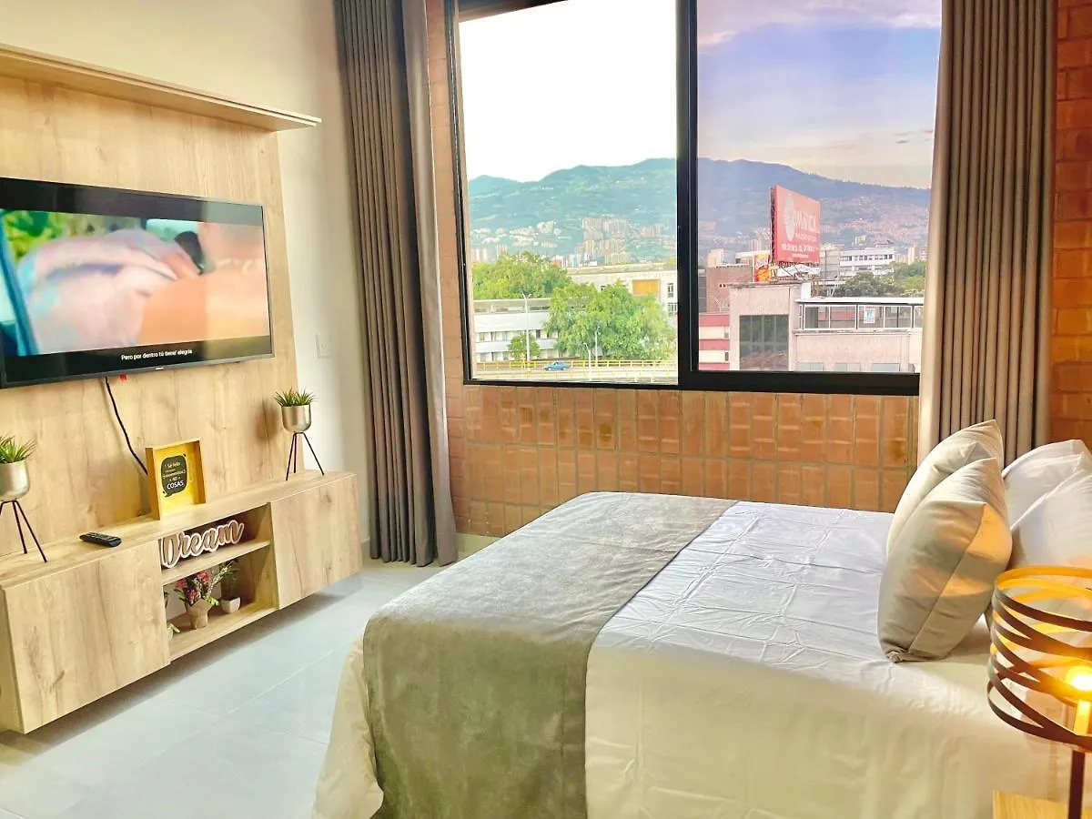 Apartamento En Laurels Medellín 0*,  Kolumbia